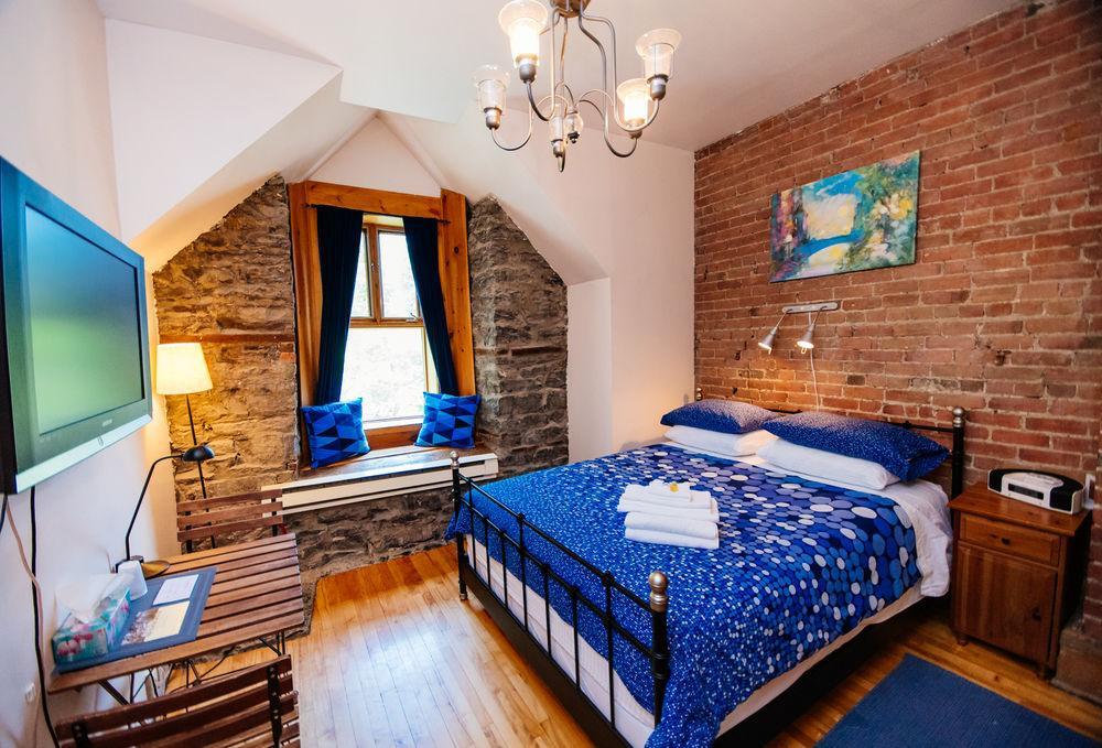 Gite University Bed And Breakfast Montréal Esterno foto