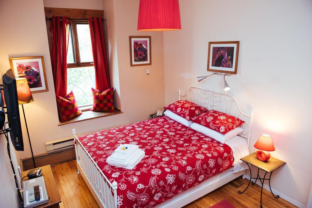 Gite University Bed And Breakfast Montréal Esterno foto