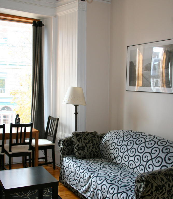 Gite University Bed And Breakfast Montréal Esterno foto
