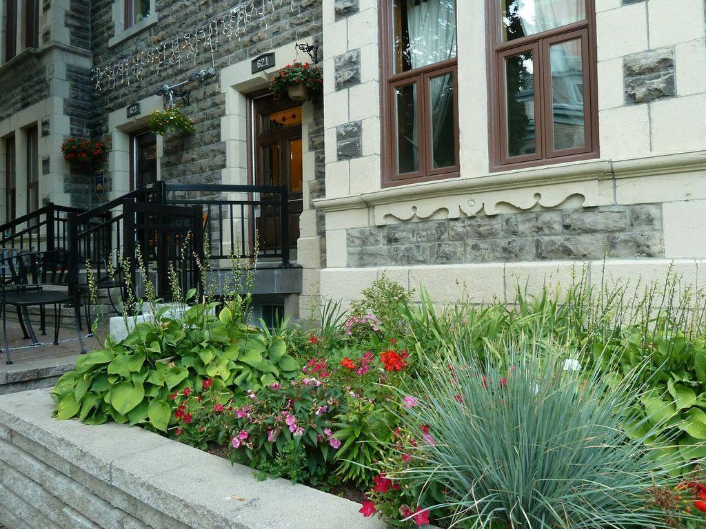 Gite University Bed And Breakfast Montréal Esterno foto