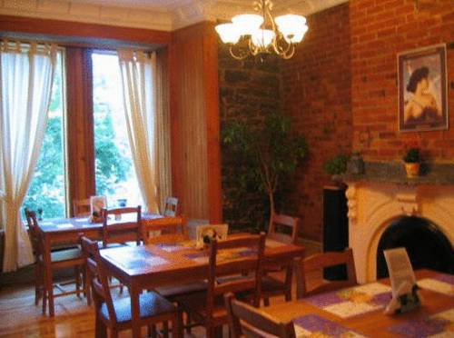 Gite University Bed And Breakfast Montréal Esterno foto